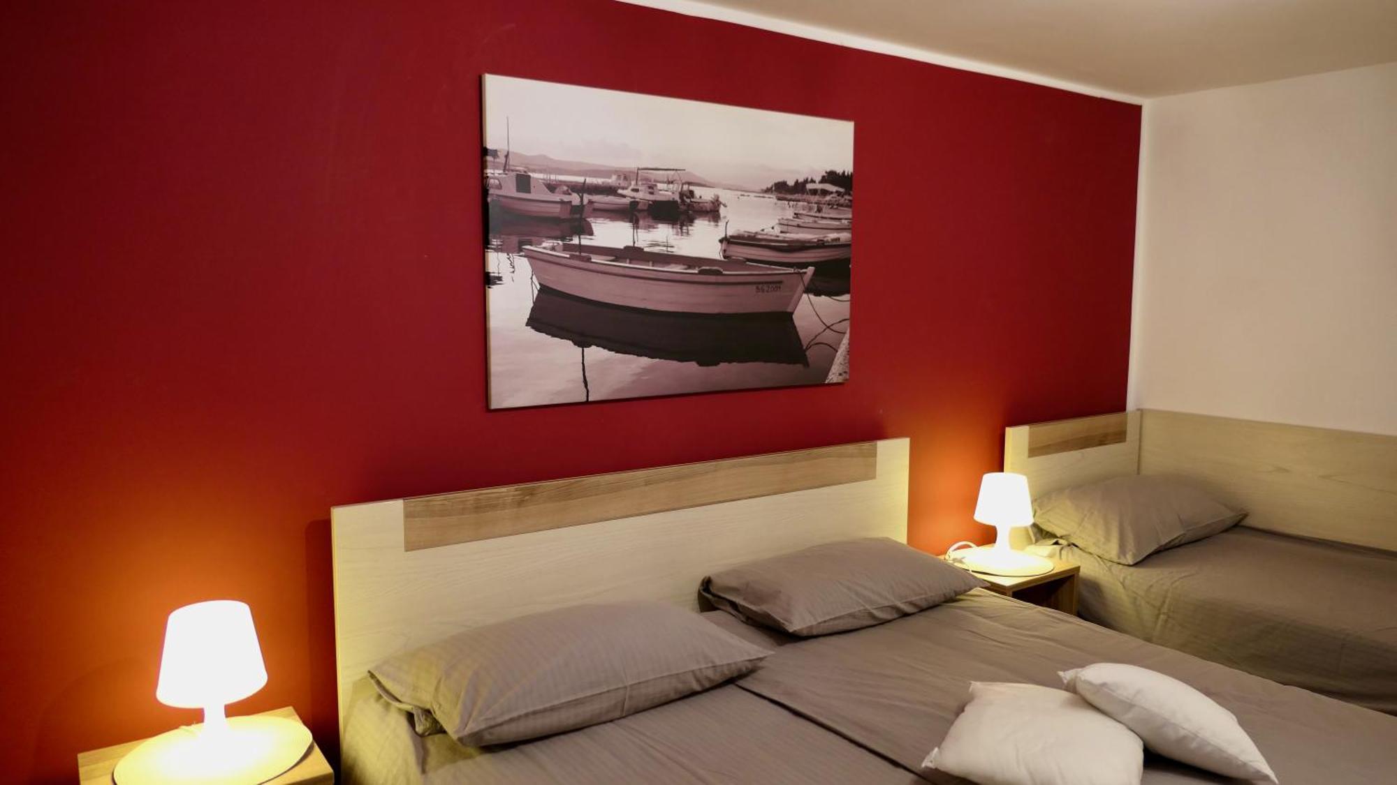 Apartments Villa Agatha Sveti Filip i Jakov Dış mekan fotoğraf