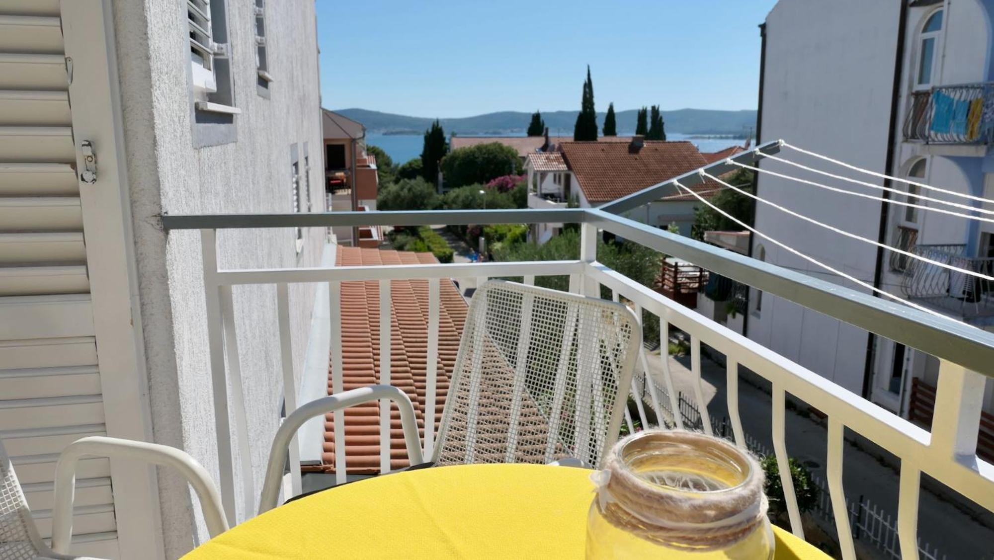 Apartments Villa Agatha Sveti Filip i Jakov Oda fotoğraf