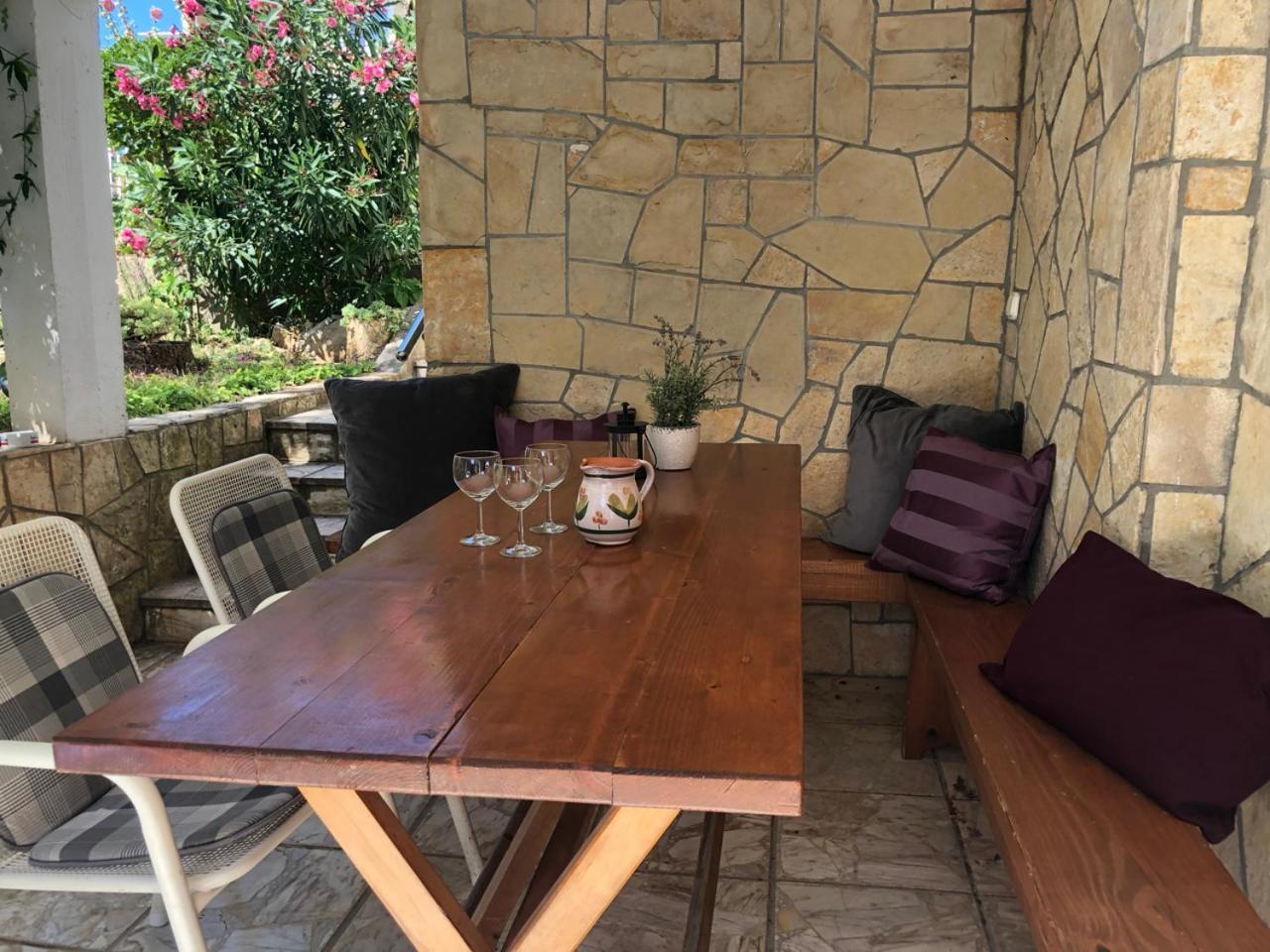 Apartments Villa Agatha Sveti Filip i Jakov Oda fotoğraf