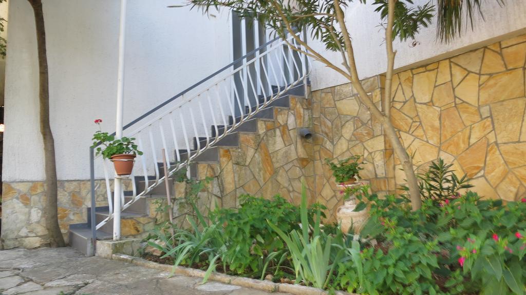 Apartments Villa Agatha Sveti Filip i Jakov Dış mekan fotoğraf